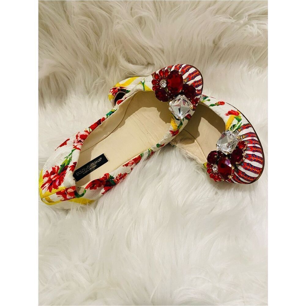 Dolce & Gabbana Authentic Bellucci Floral Fabric Ballet Flats   Size 35